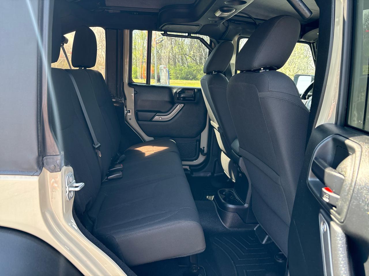Jeep Wrangler Unlimited Sport 4WD 2017
