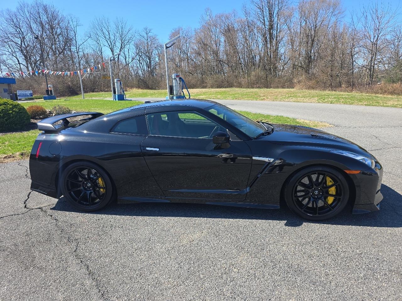 Nissan GT-R Track Edition 2020