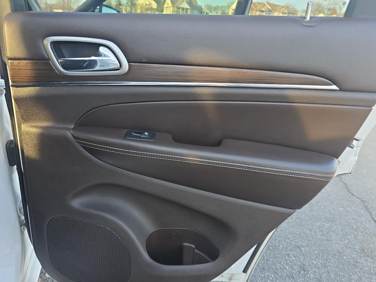 Jeep Grand Cherokee Overland 4WD 2018