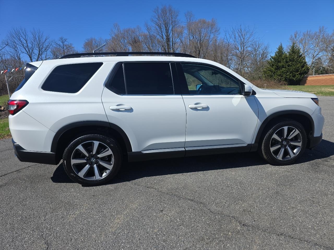 Honda Pilot Elite AWD 2023