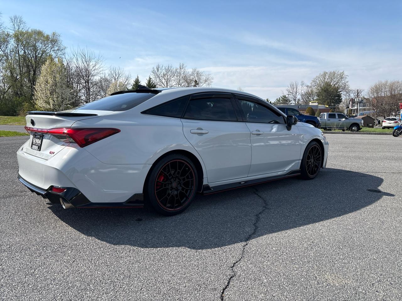 Toyota Avalon TRD 2021