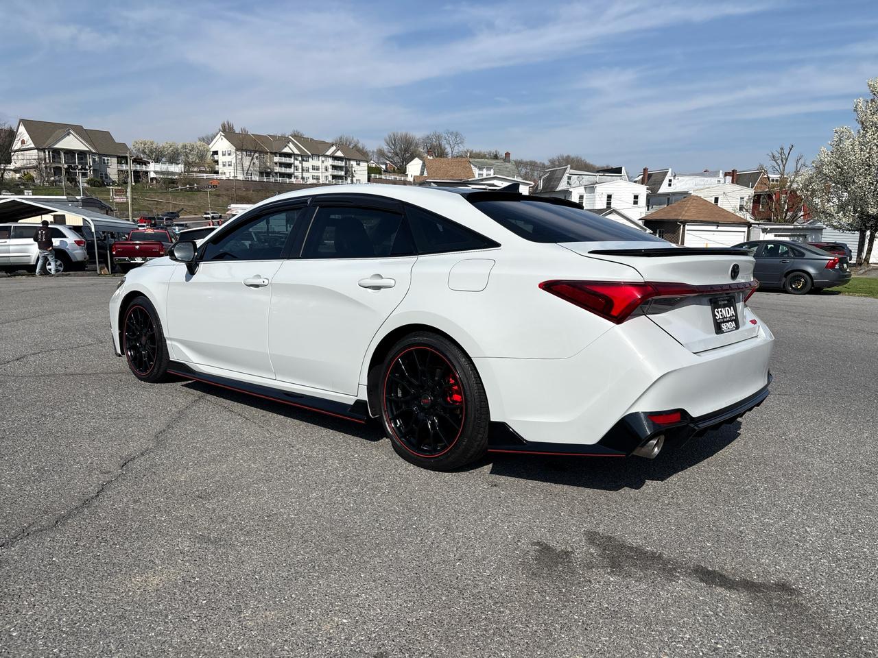 Toyota Avalon TRD 2021