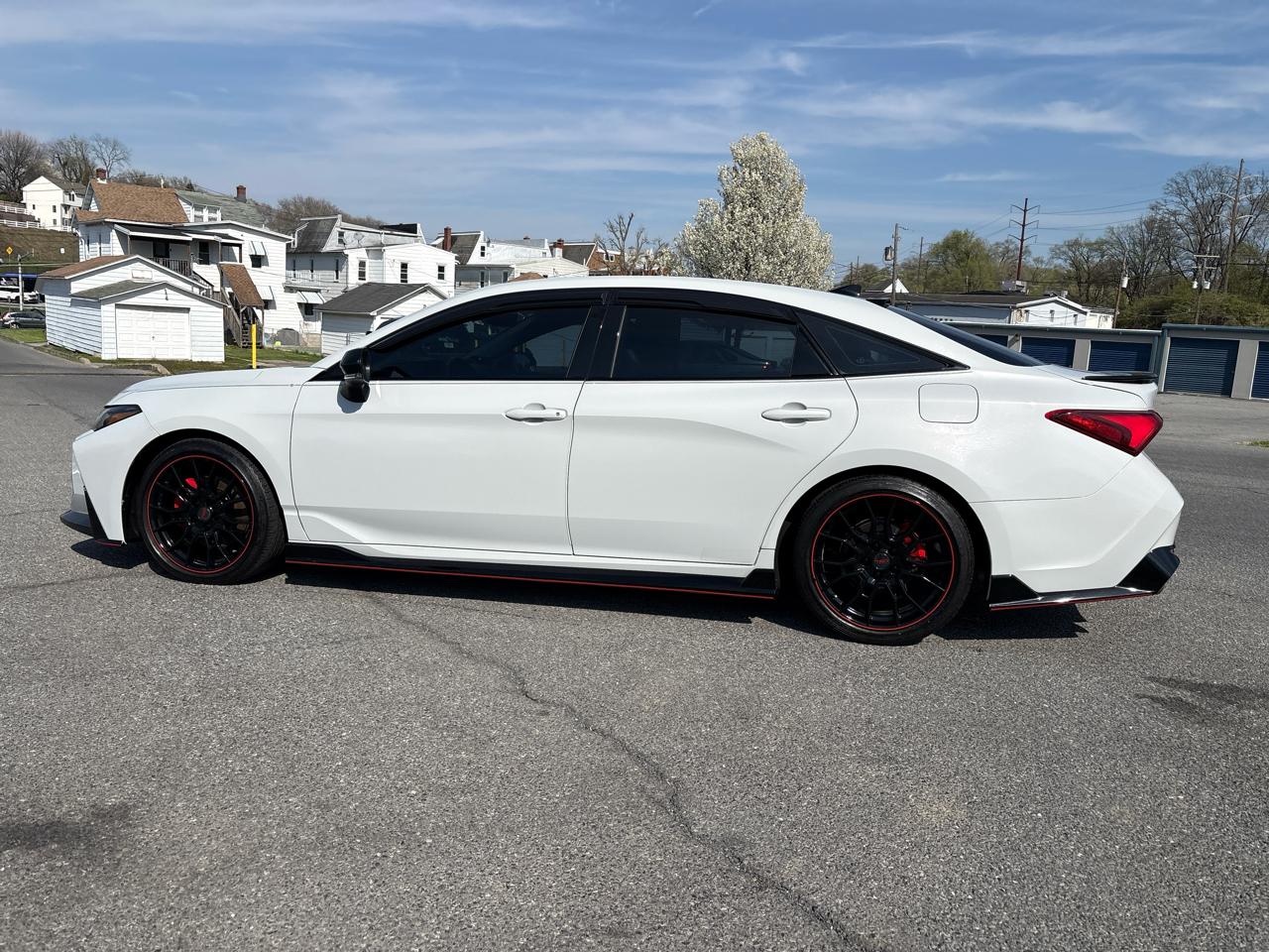 Toyota Avalon TRD 2021