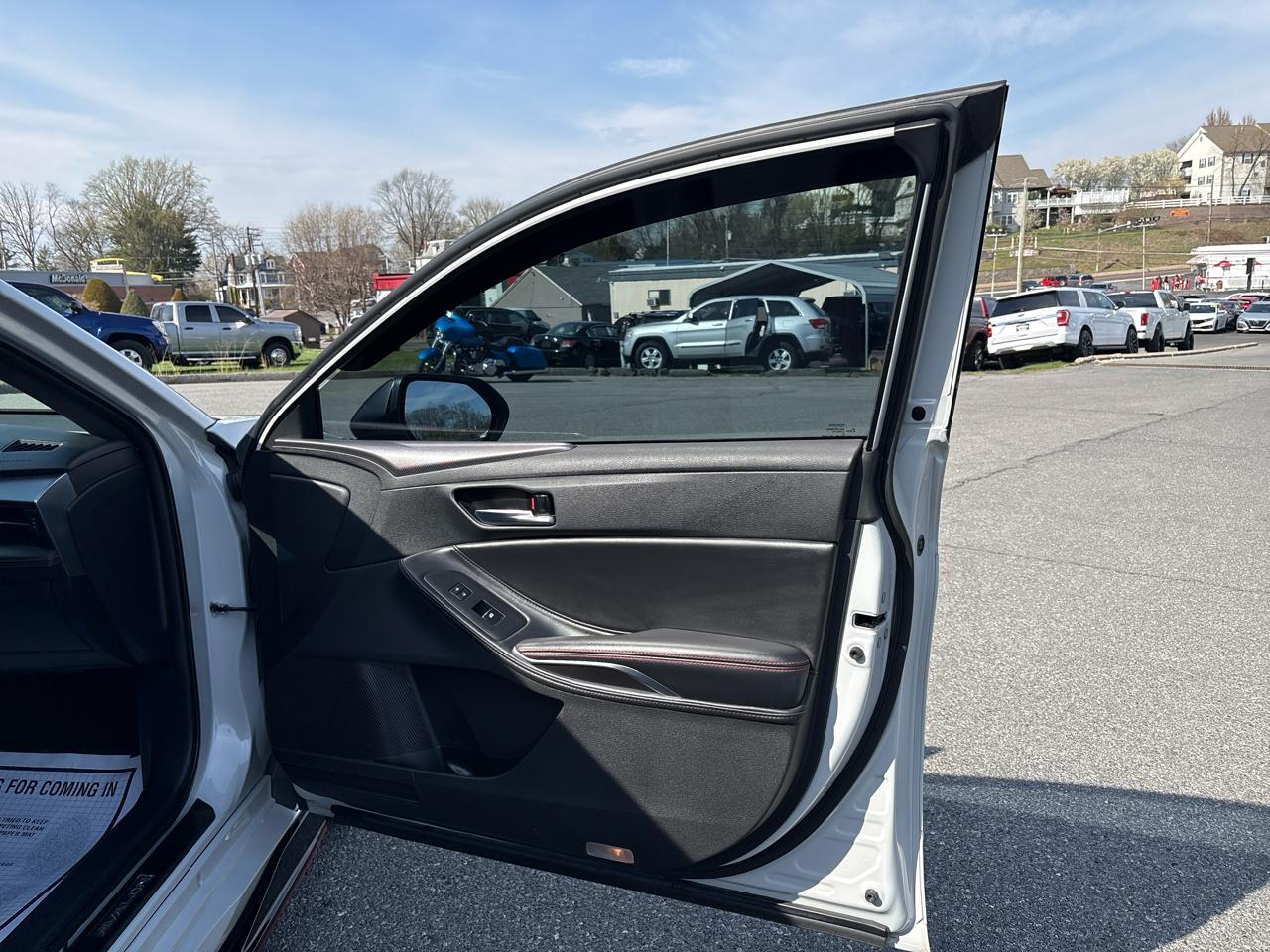 Toyota Avalon TRD 2021