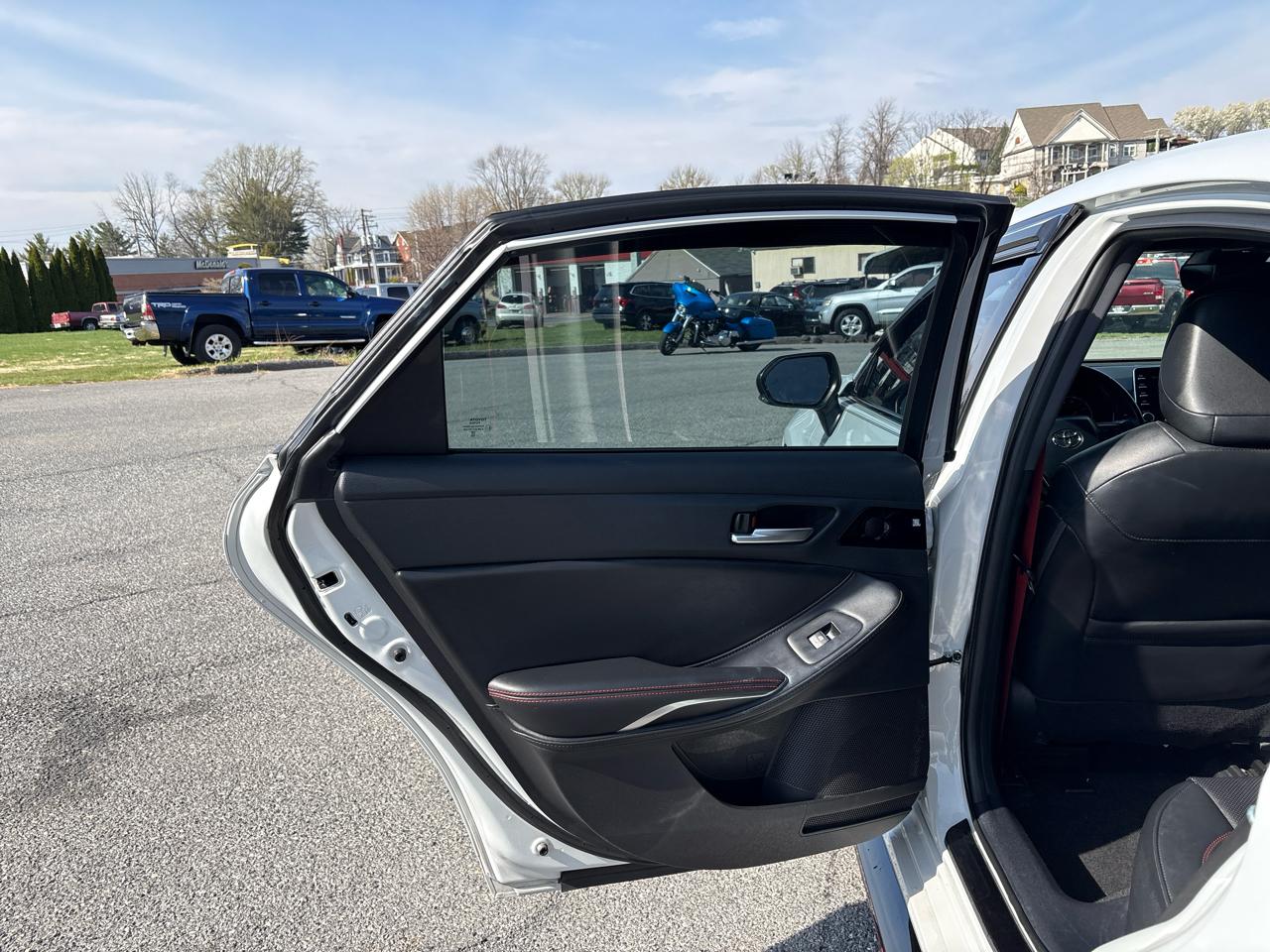 Toyota Avalon TRD 2021