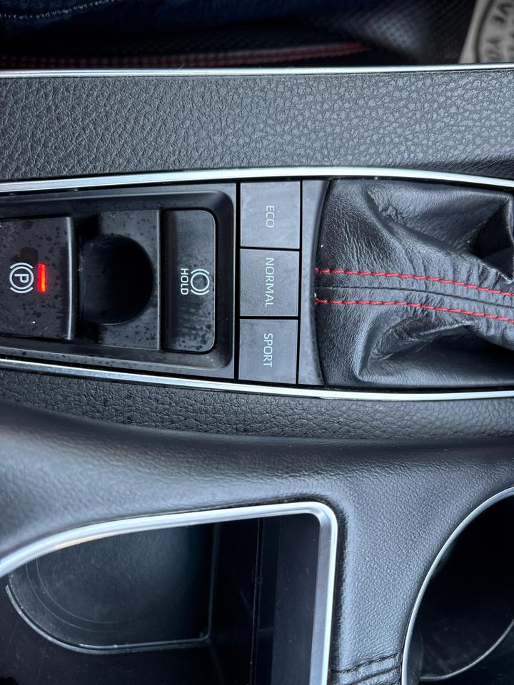 Toyota Avalon TRD 2021