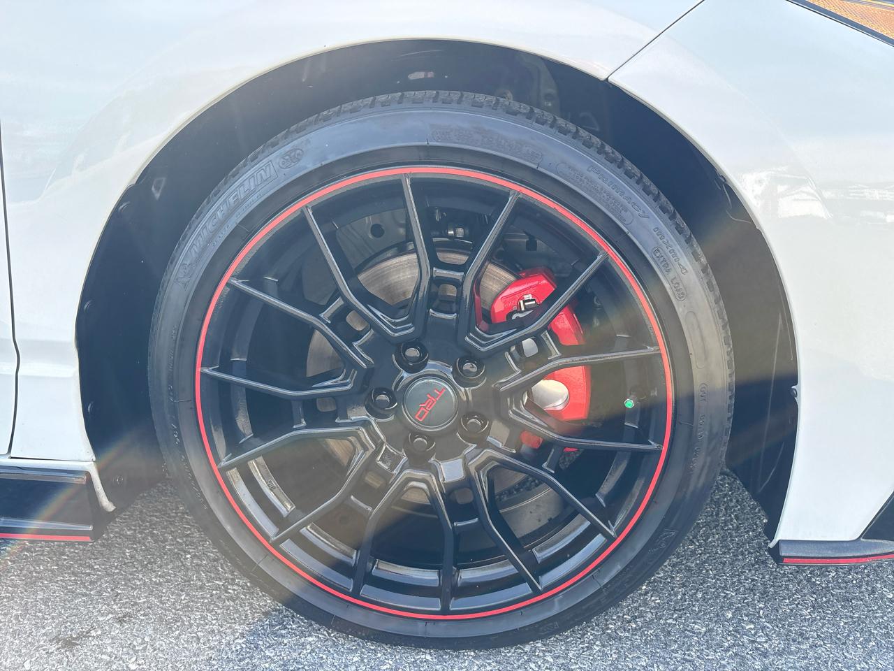 Toyota Avalon TRD 2021