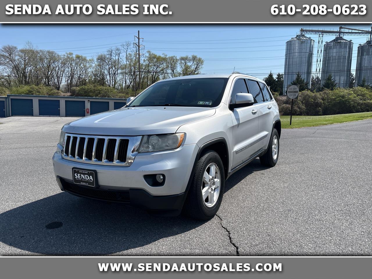 Jeep Grand Cherokee Laredo 4WD 2011