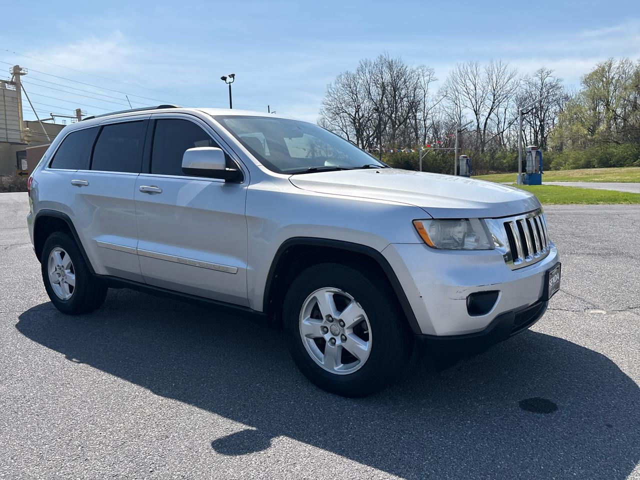 Jeep Grand Cherokee Laredo 4WD 2011