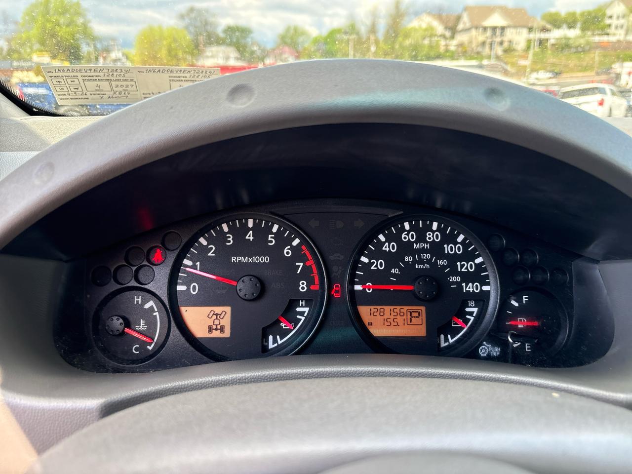 Nissan Frontier SV Crew Cab 5AT 4WD 2014