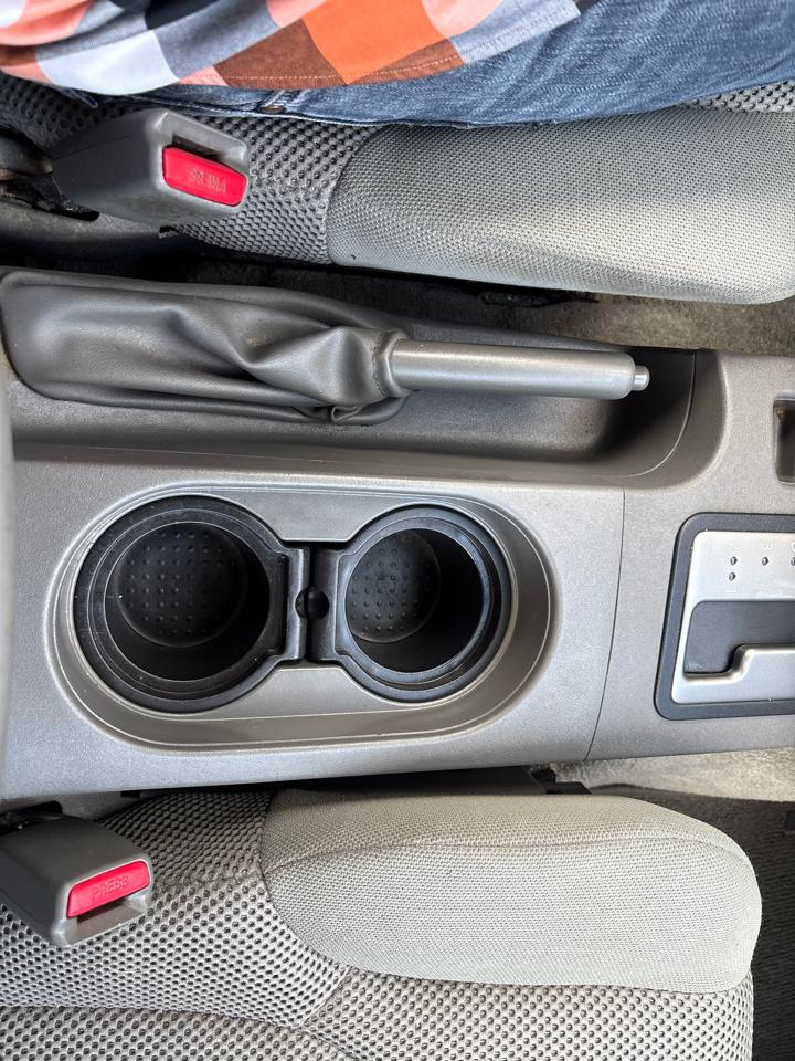 Nissan Frontier SV Crew Cab 5AT 4WD 2014