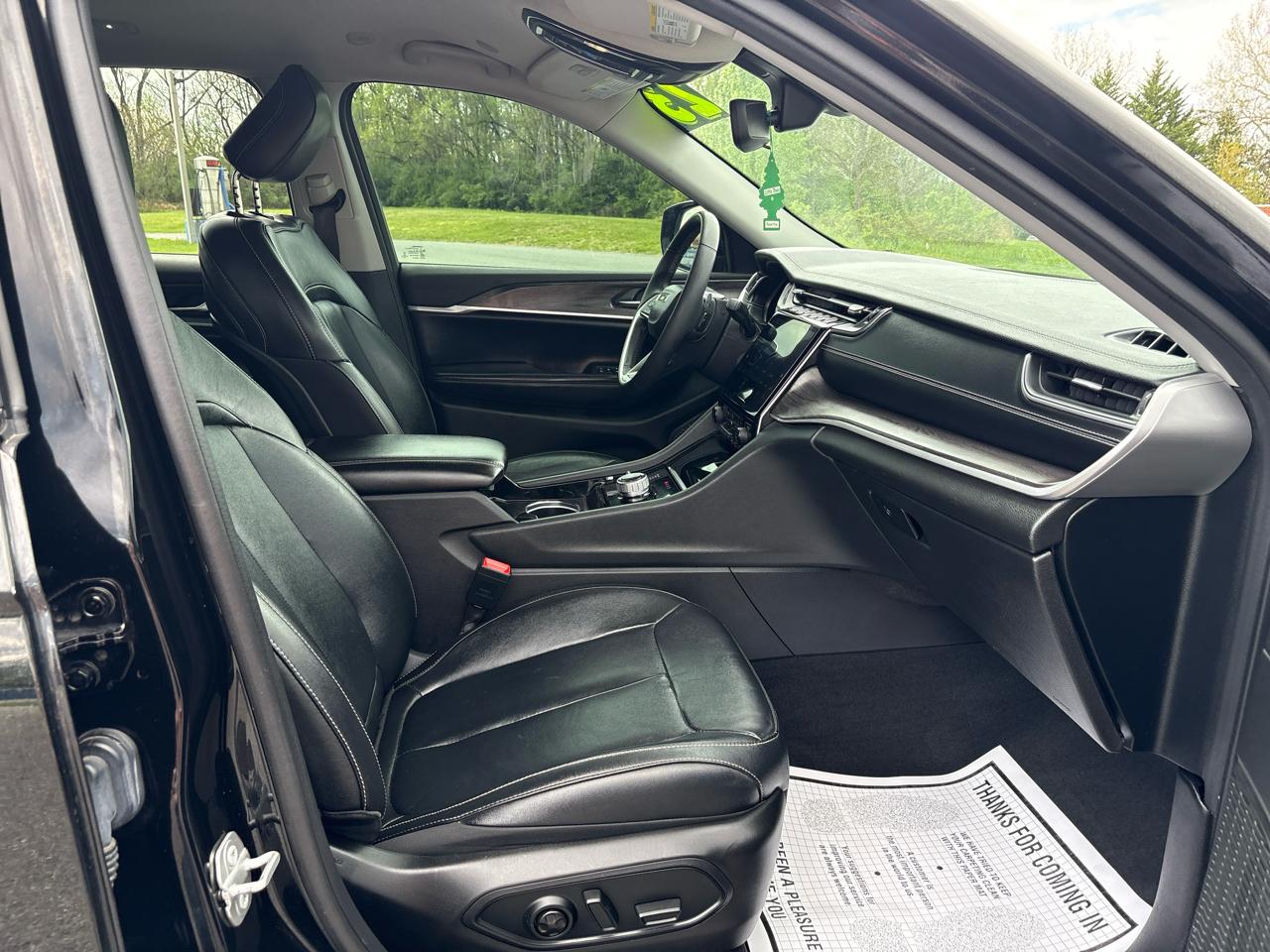 Jeep Grand Cherokee L Limited 4WD 2023