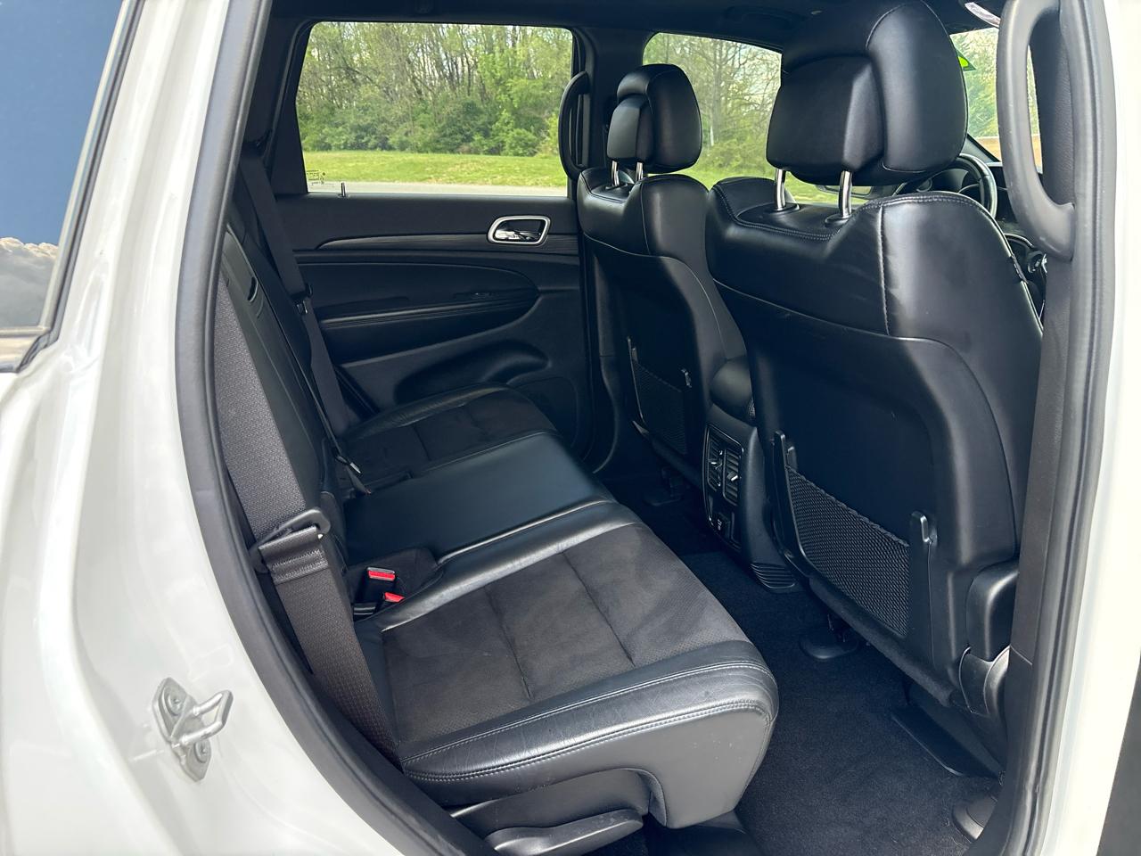 Jeep Grand Cherokee Laredo 4WD 2020