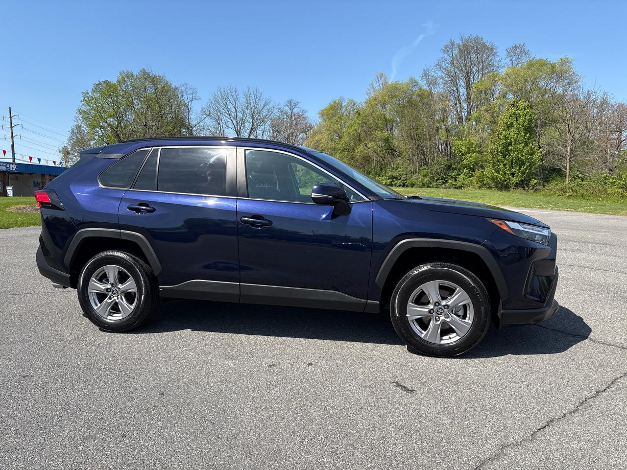 Toyota RAV4 XLE AWD 2025