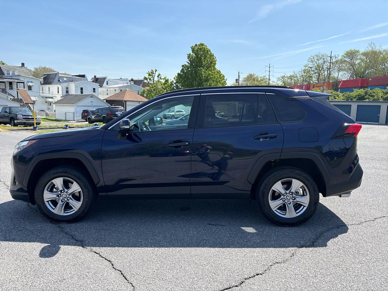 Toyota RAV4 XLE AWD 2025