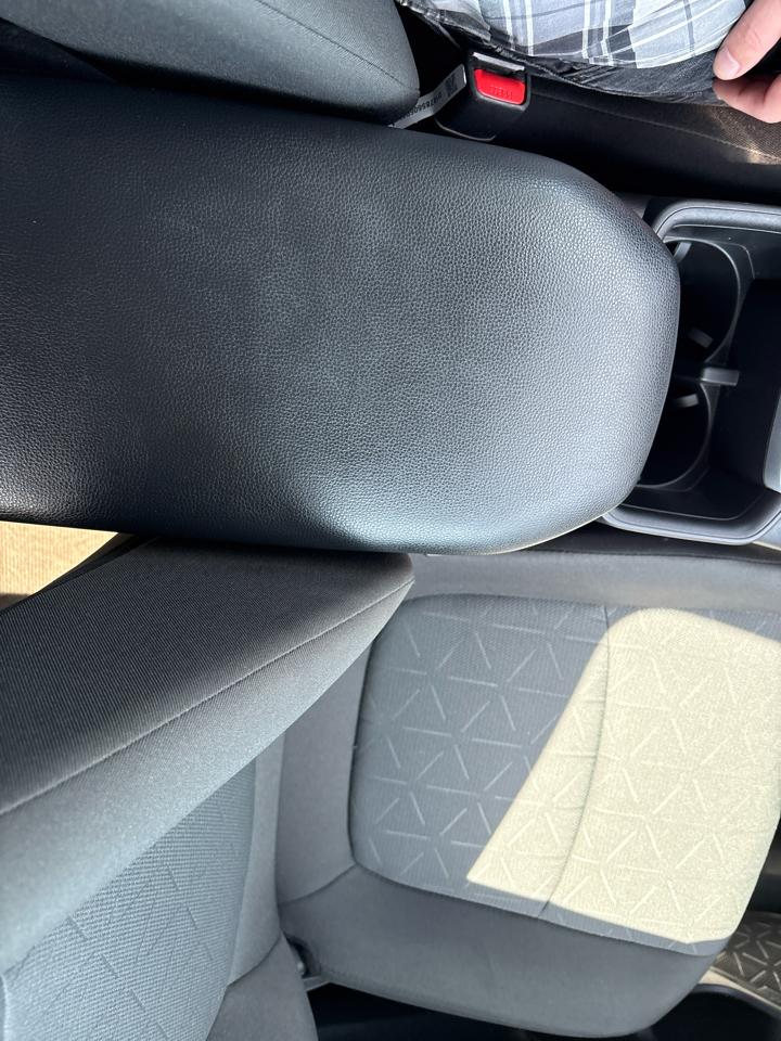 Toyota RAV4 XLE AWD 2025