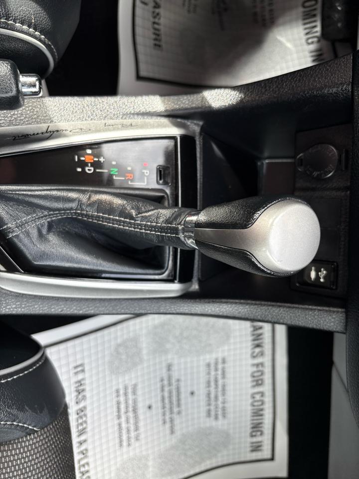 Toyota Corolla S Premium CVT 2015