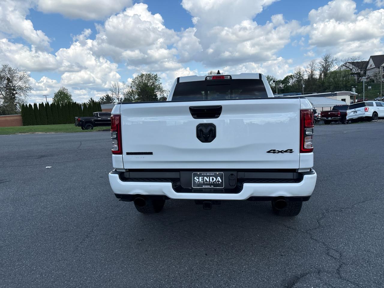 RAM 1500 Big Horn Quad Cab 4WD 2023