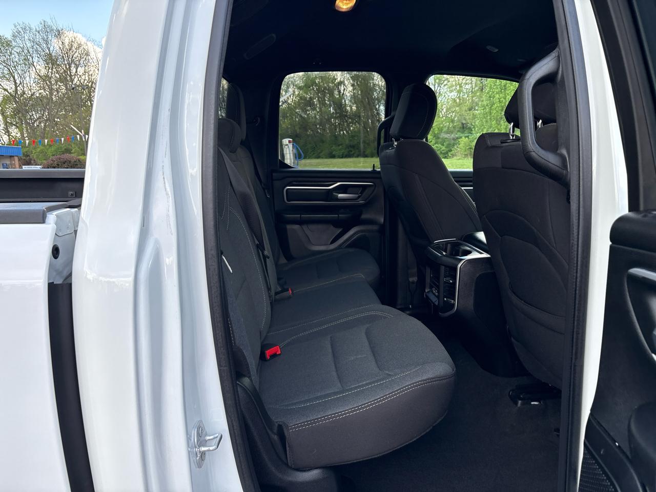 RAM 1500 Big Horn Quad Cab 4WD 2023