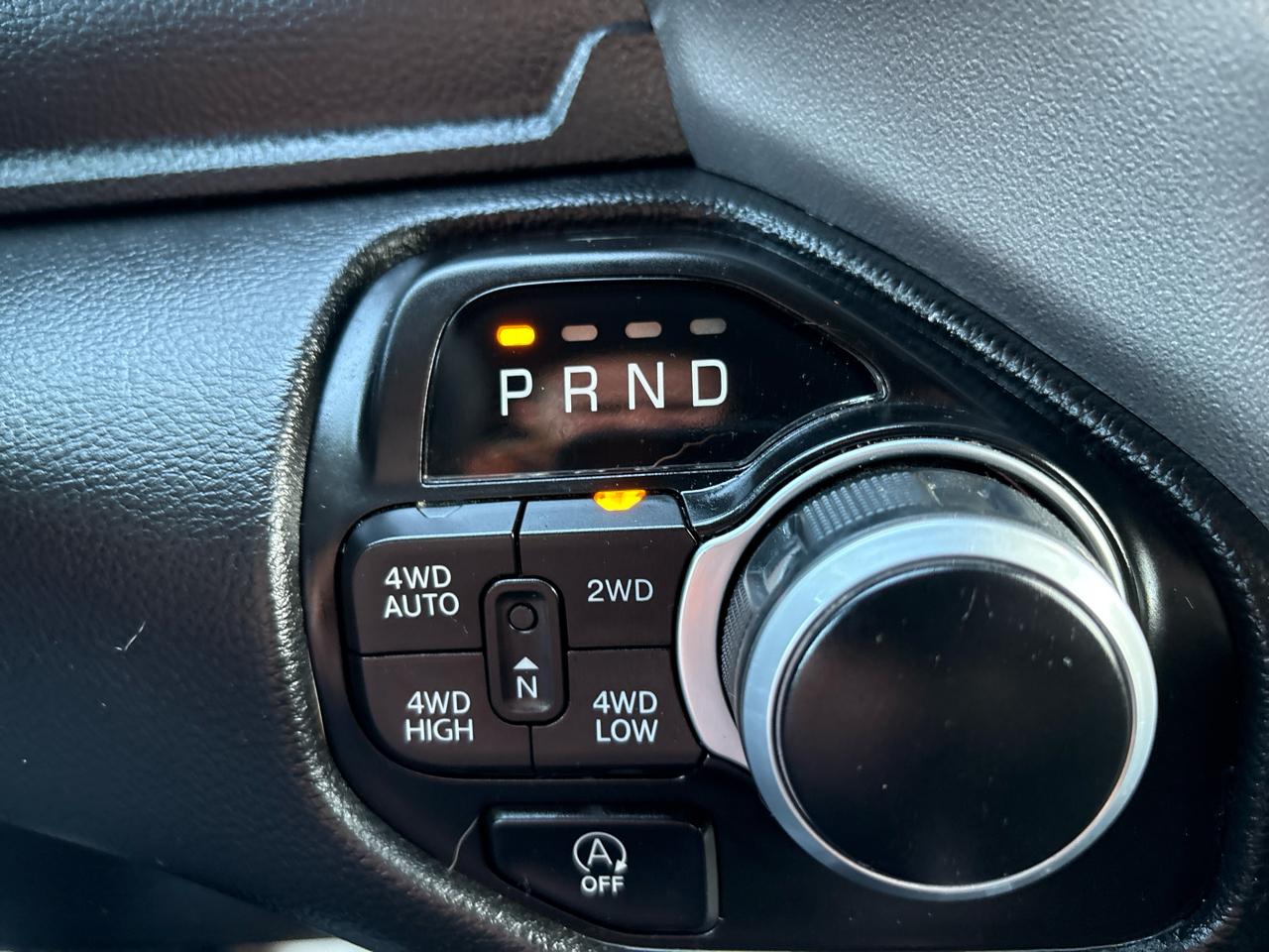 RAM 1500 Big Horn Quad Cab 4WD 2023