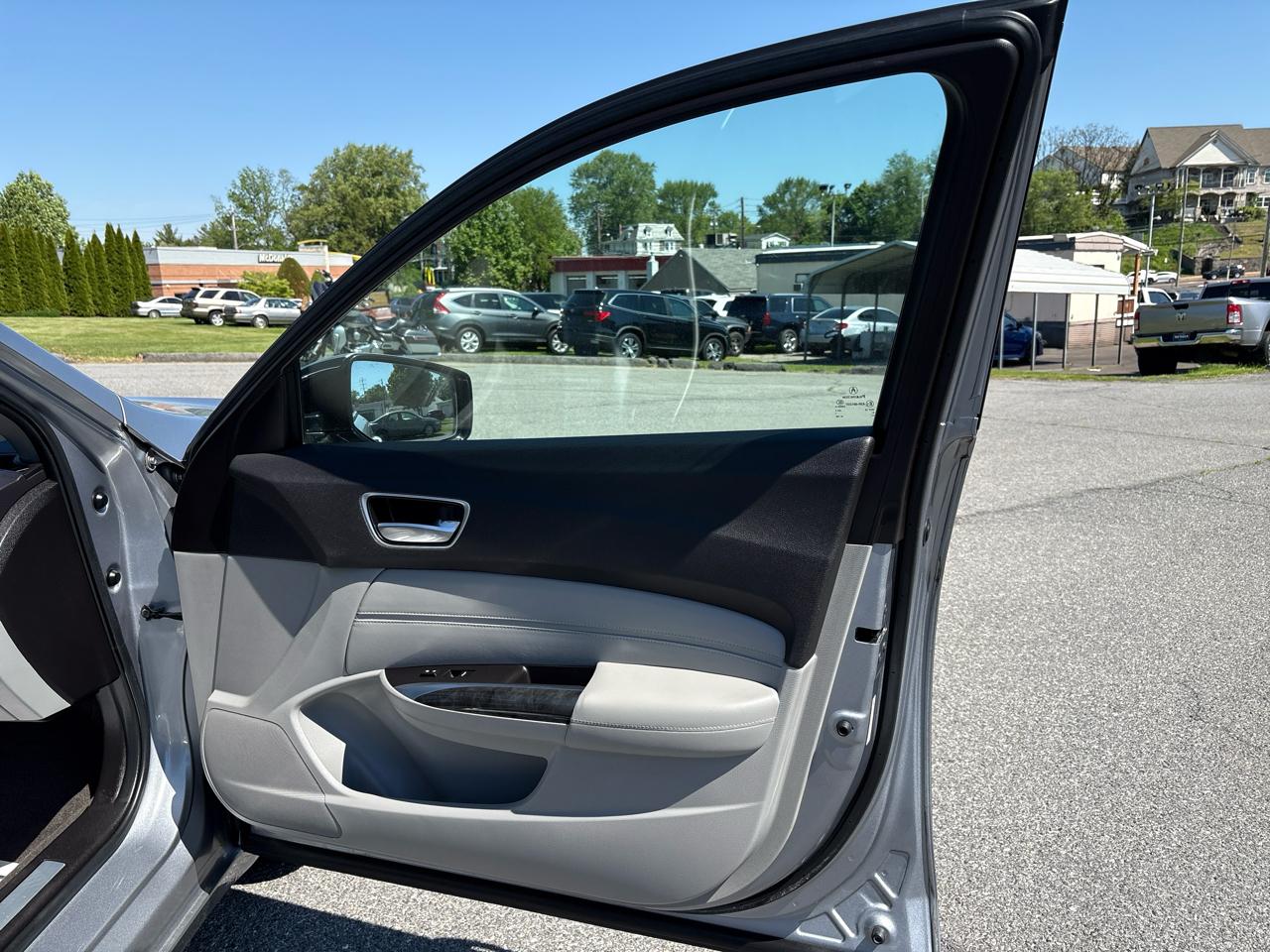 Acura TLX Base 2.4L 2019