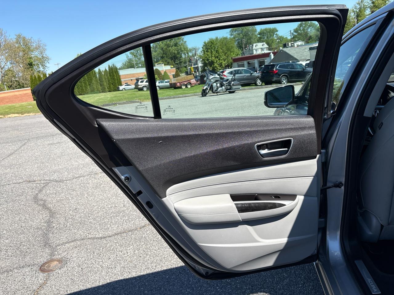 Acura TLX Base 2.4L 2019