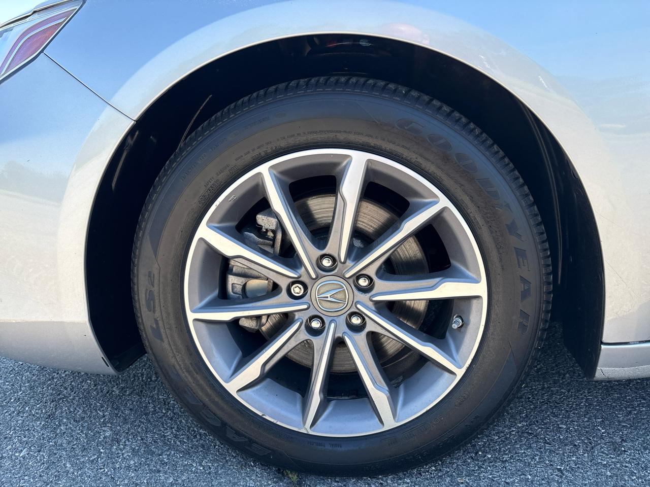 Acura TLX Base 2.4L 2019