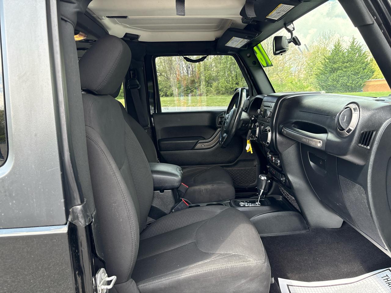 Jeep Wrangler Sport 4WD 2016