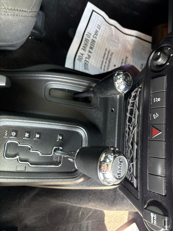 Jeep Wrangler Sport 4WD 2016