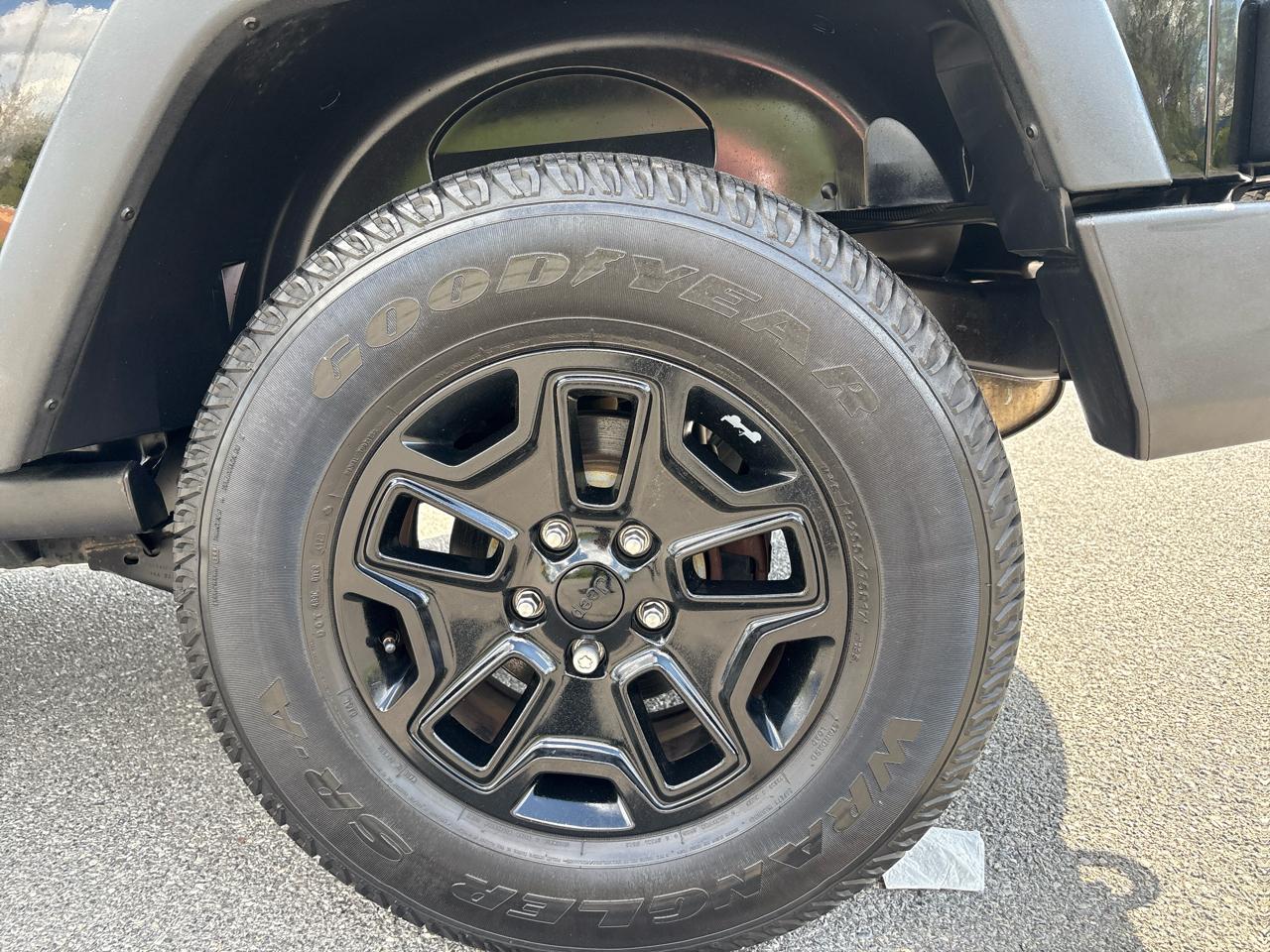 Jeep Wrangler Sport 4WD 2016