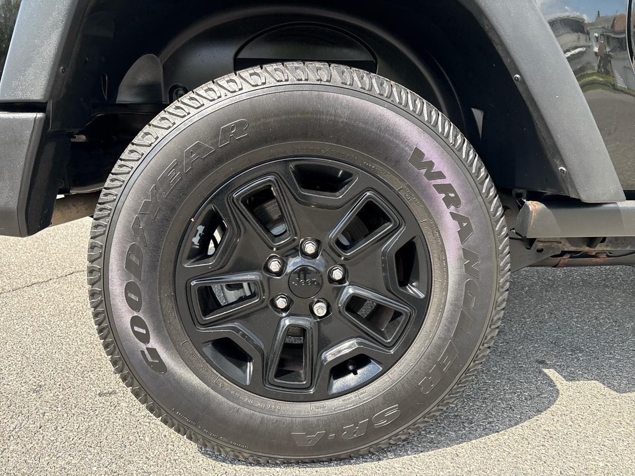 Jeep Wrangler Sport 4WD 2016