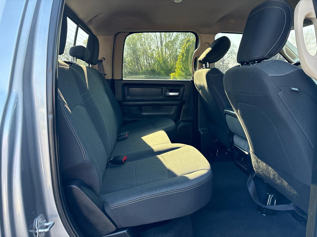 RAM 3500 Tradesman Crew Cab 4WD DRW 2019