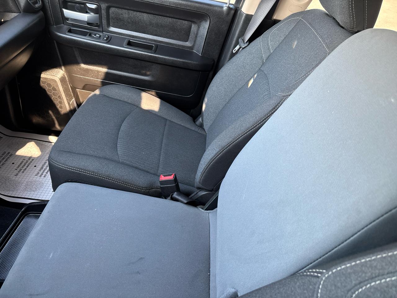 RAM 3500 Tradesman Crew Cab 4WD DRW 2019