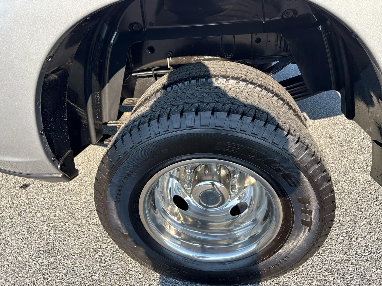 RAM 3500 Tradesman Crew Cab 4WD DRW 2019