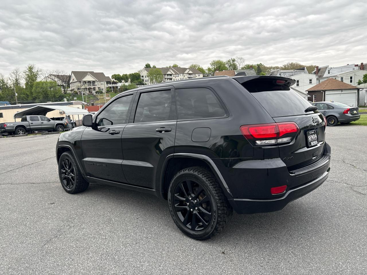 Jeep Grand Cherokee  2018