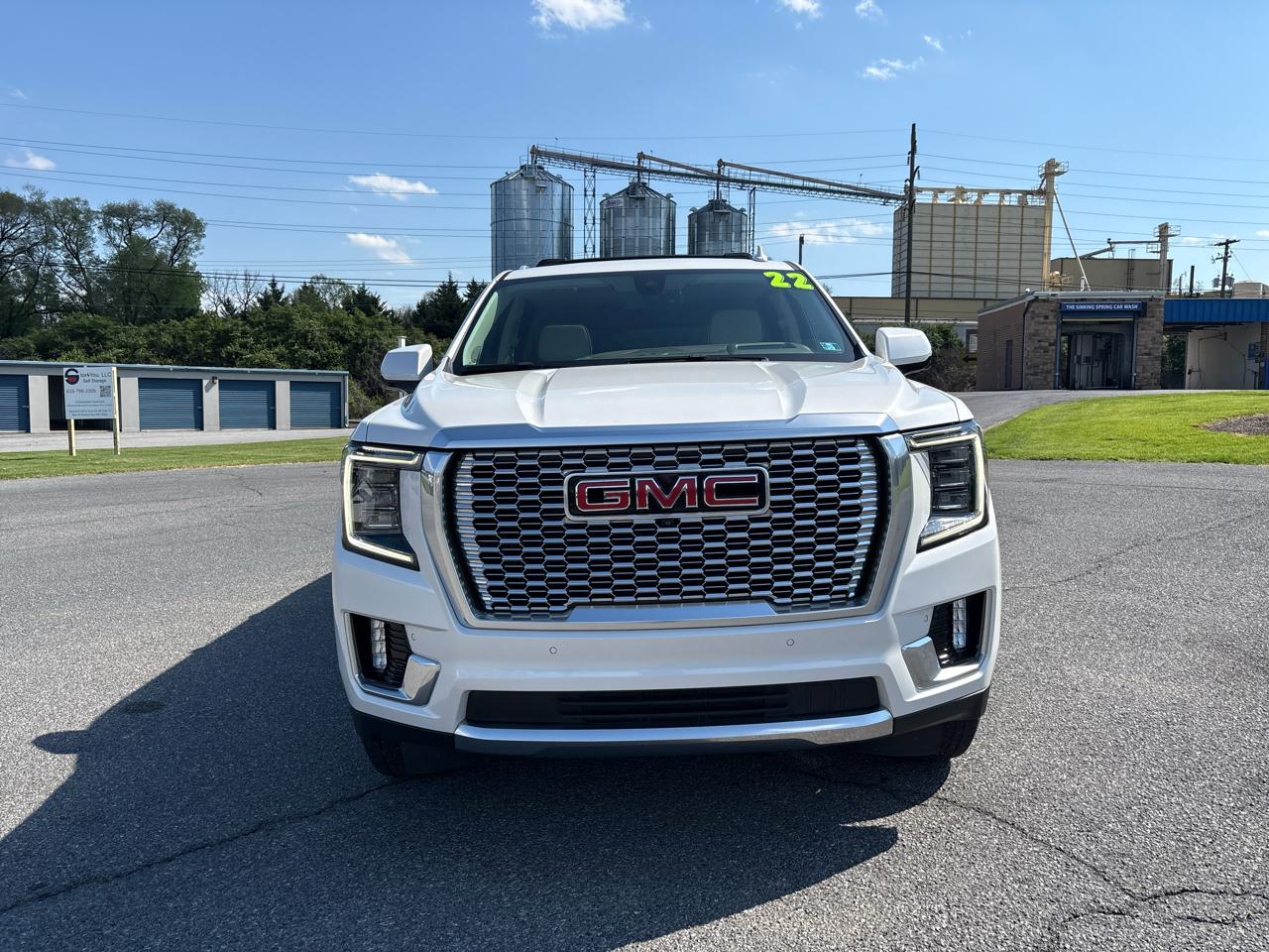 GMC Yukon XL Denali 4WD 2022