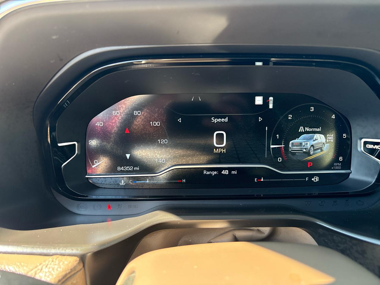 GMC Yukon XL Denali 4WD 2022
