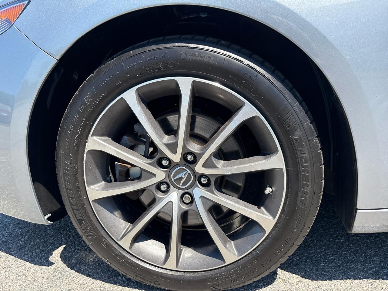 Acura TLX 9-Spd AT w/Technology Package 2016
