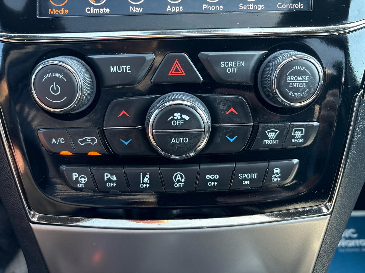 Jeep Grand Cherokee  2020