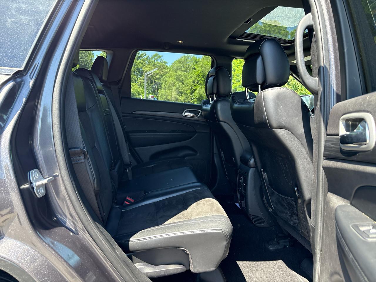 Jeep Grand Cherokee Laredo X 4WD 2021