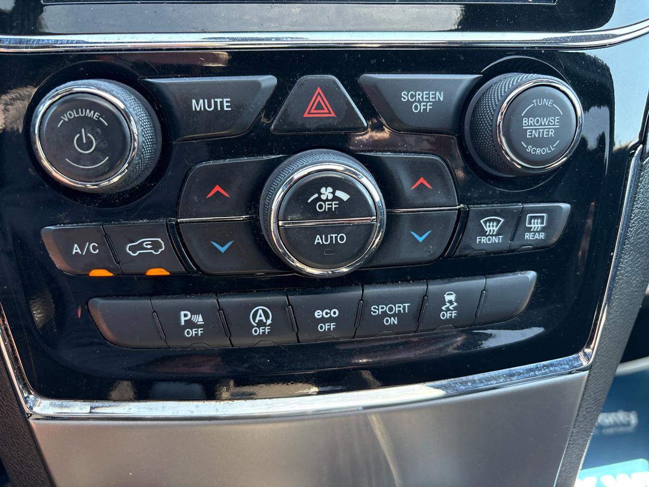Jeep Grand Cherokee Laredo X 4WD 2021