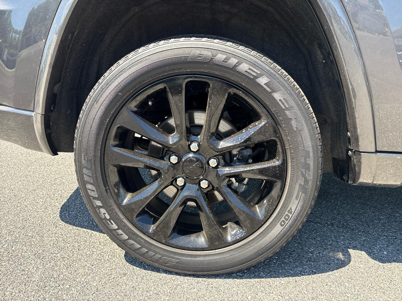 Jeep Grand Cherokee Laredo X 4WD 2021