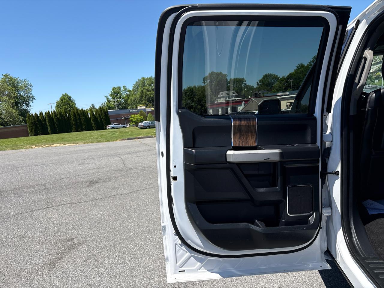 Ford F-150 Lariat SuperCrew 6.5-ft. Bed 4WD 2019
