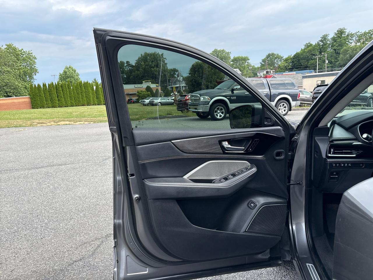 Acura MDX SH-AWD w/Advance Package 2022