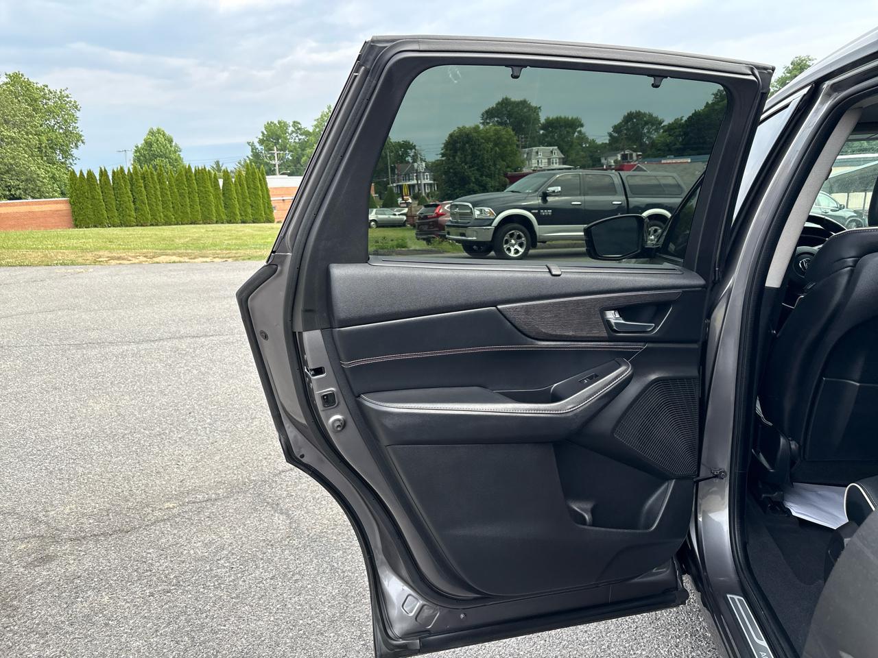 Acura MDX SH-AWD w/Advance Package 2022