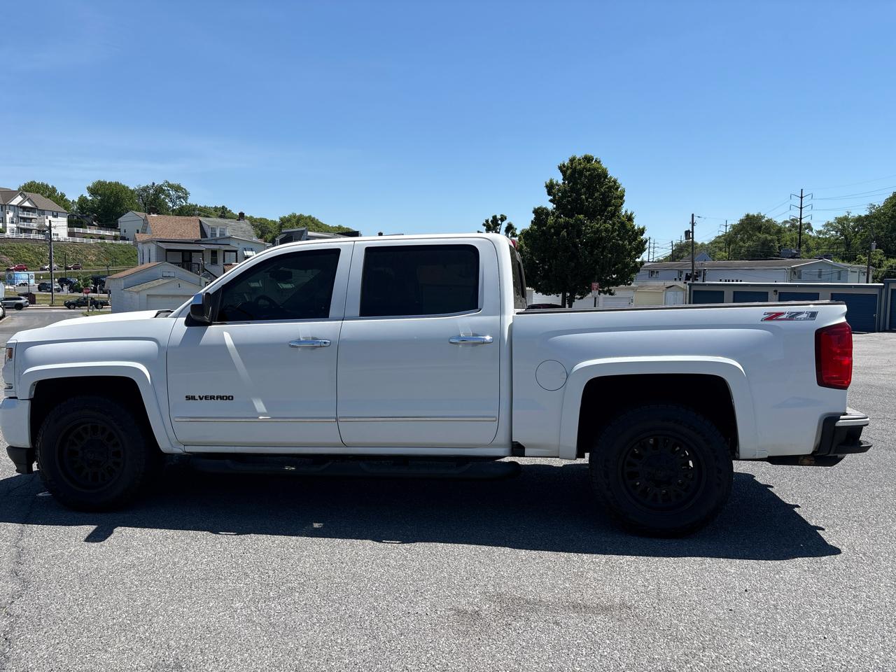Chevrolet Silverado 1500 LTZ Crew Cab 4WD 2017