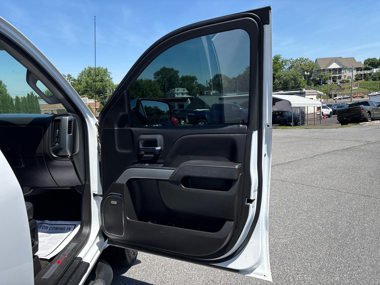 Chevrolet Silverado 1500 LTZ Crew Cab 4WD 2017