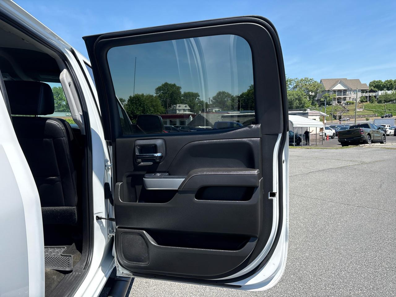 Chevrolet Silverado 1500 LTZ Crew Cab 4WD 2017