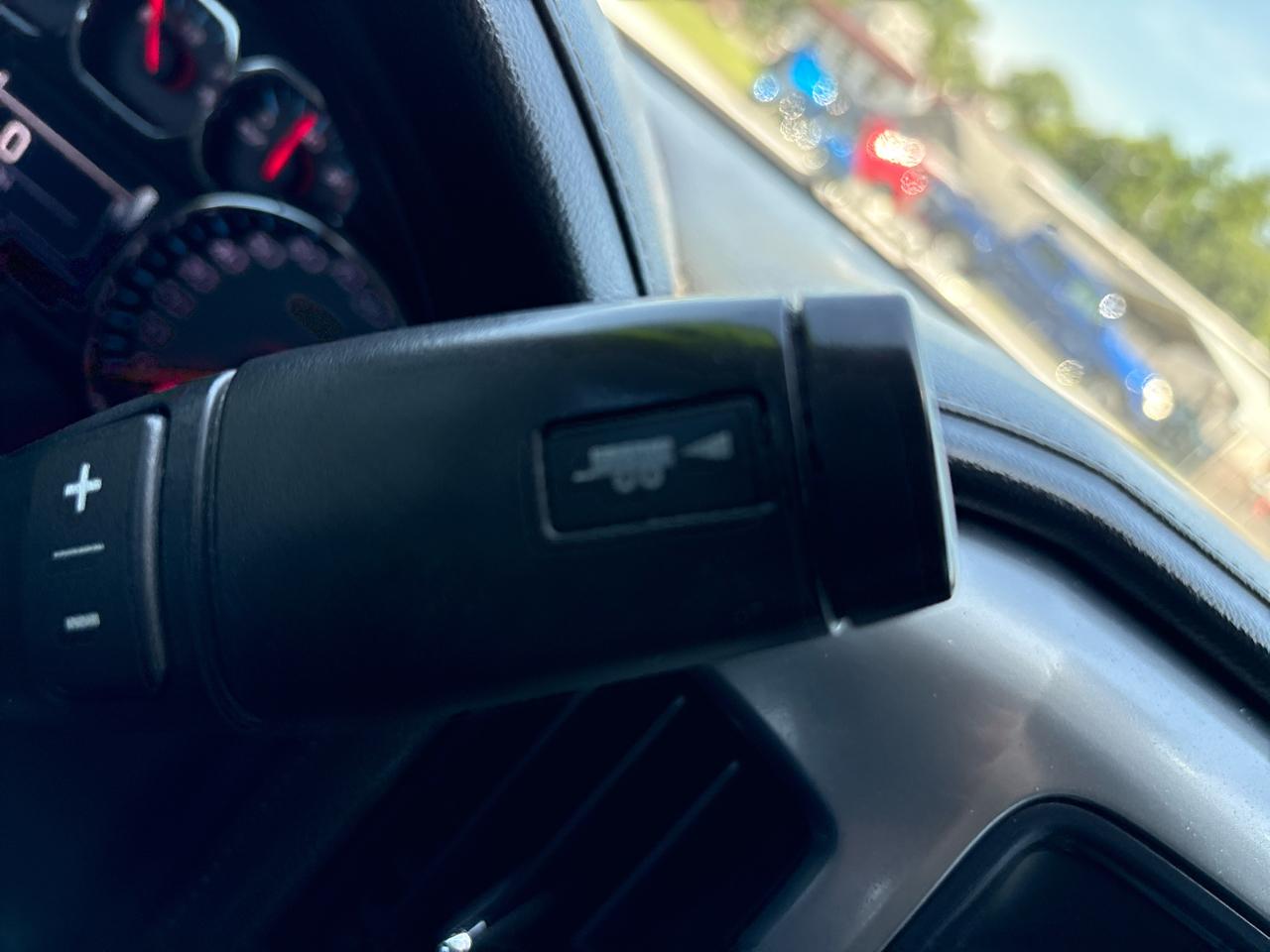 Chevrolet Silverado 1500 LTZ Crew Cab 4WD 2017