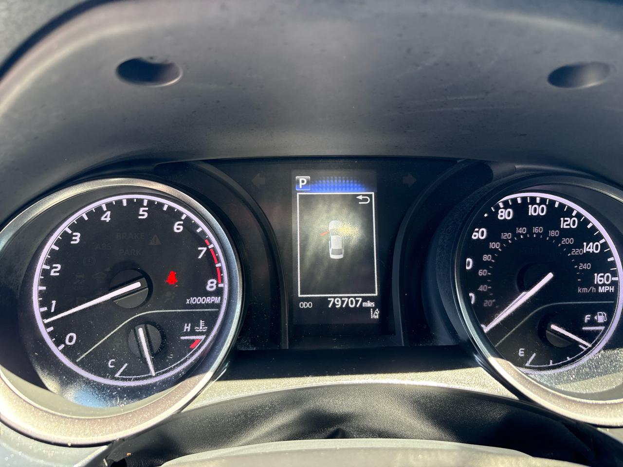 Toyota Camry SE 2021
